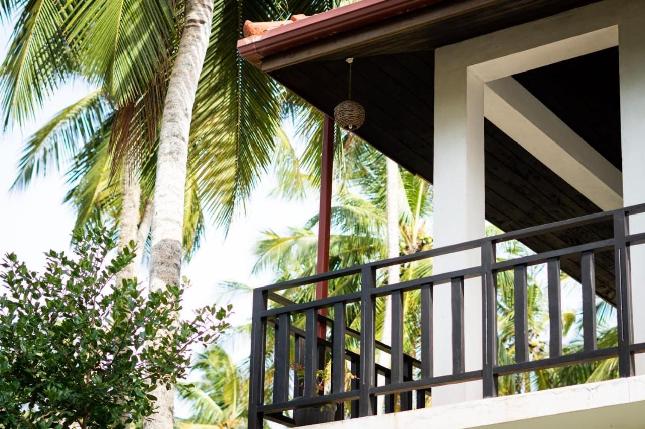Blue Ocean Resort Netolpitiya Exterior foto
