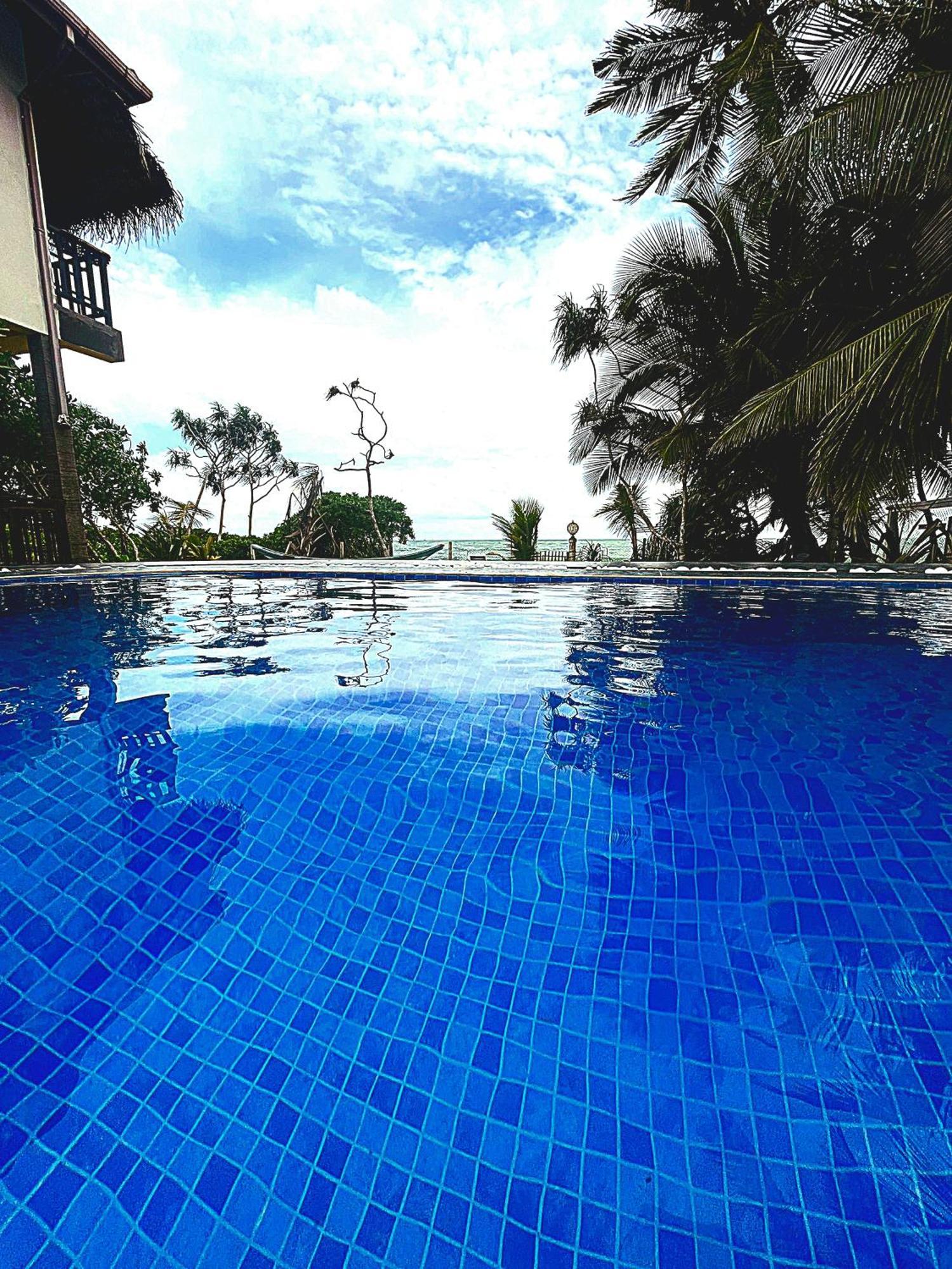 Blue Ocean Resort Netolpitiya Exterior foto