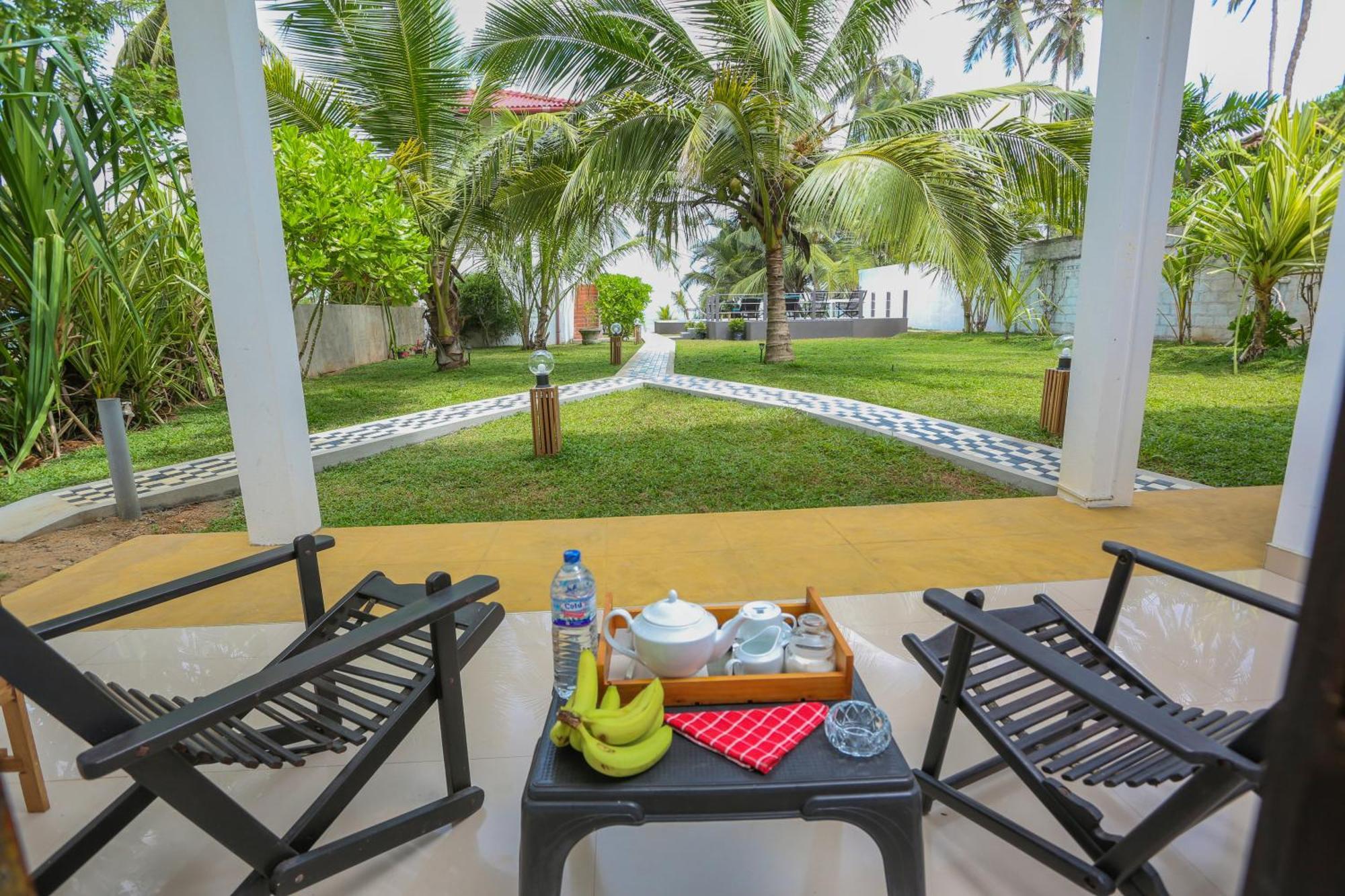 Blue Ocean Resort Netolpitiya Exterior foto