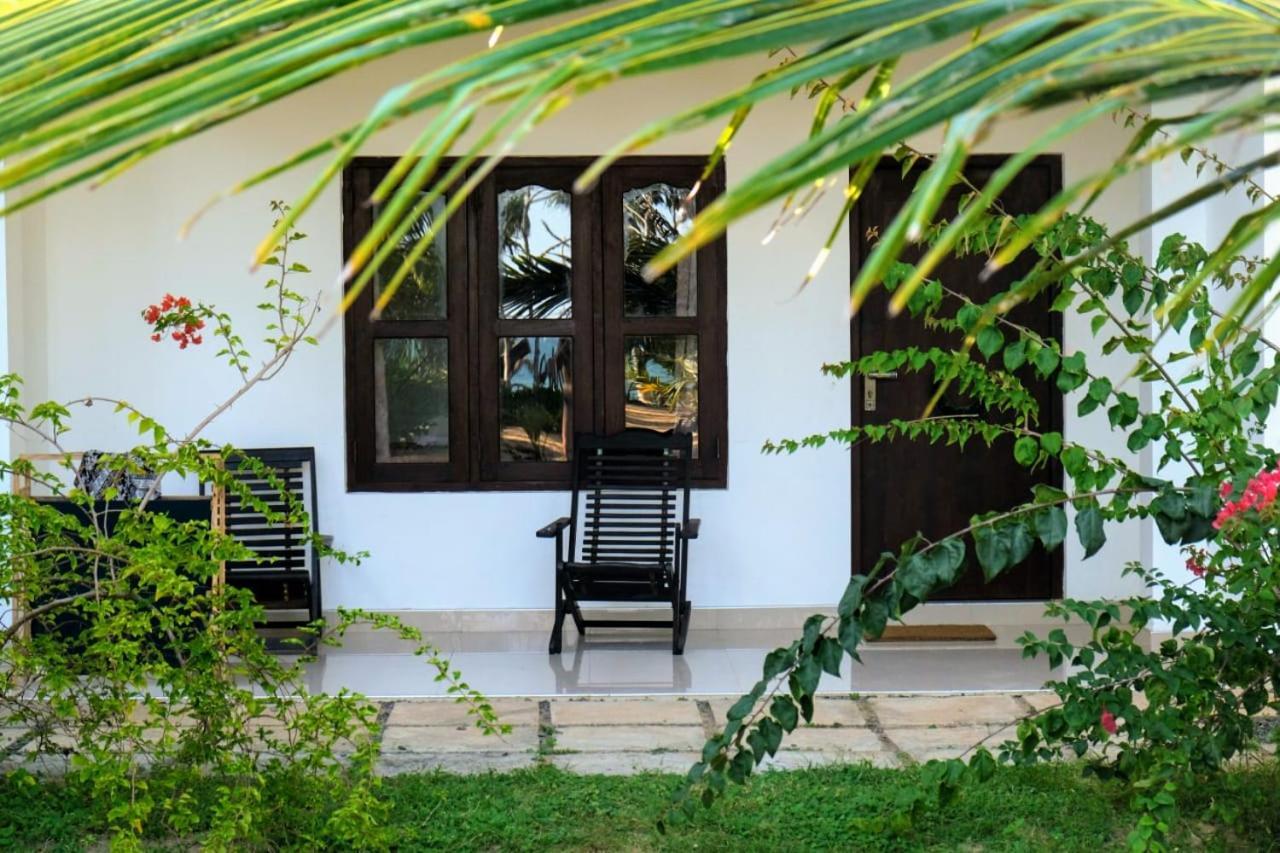 Blue Ocean Resort Netolpitiya Exterior foto
